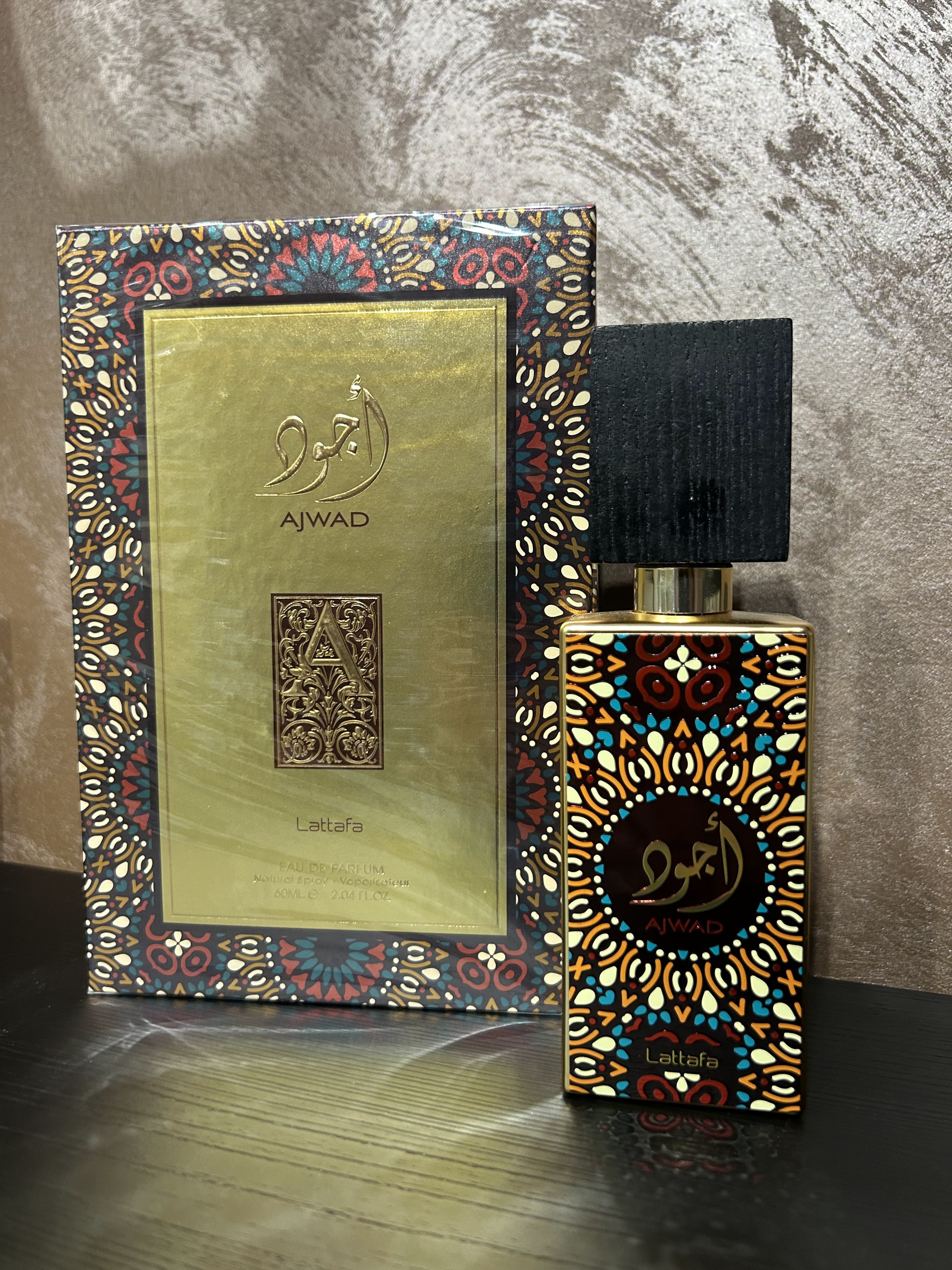 Унисекс Парфюм Lattafa Ajwad EDP 60 ml