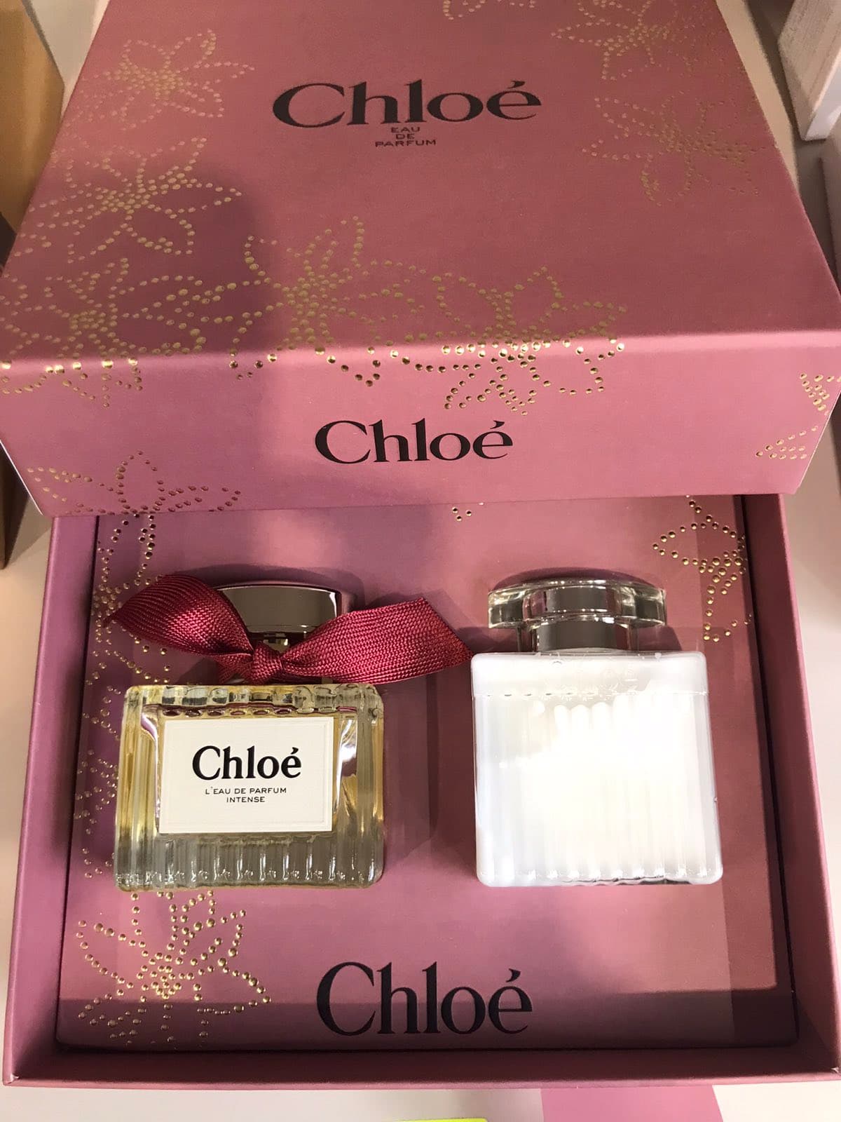 Подаръчен комплект Chloé L'Eau de Parfum Intense 50 ml + BL 100 ml
