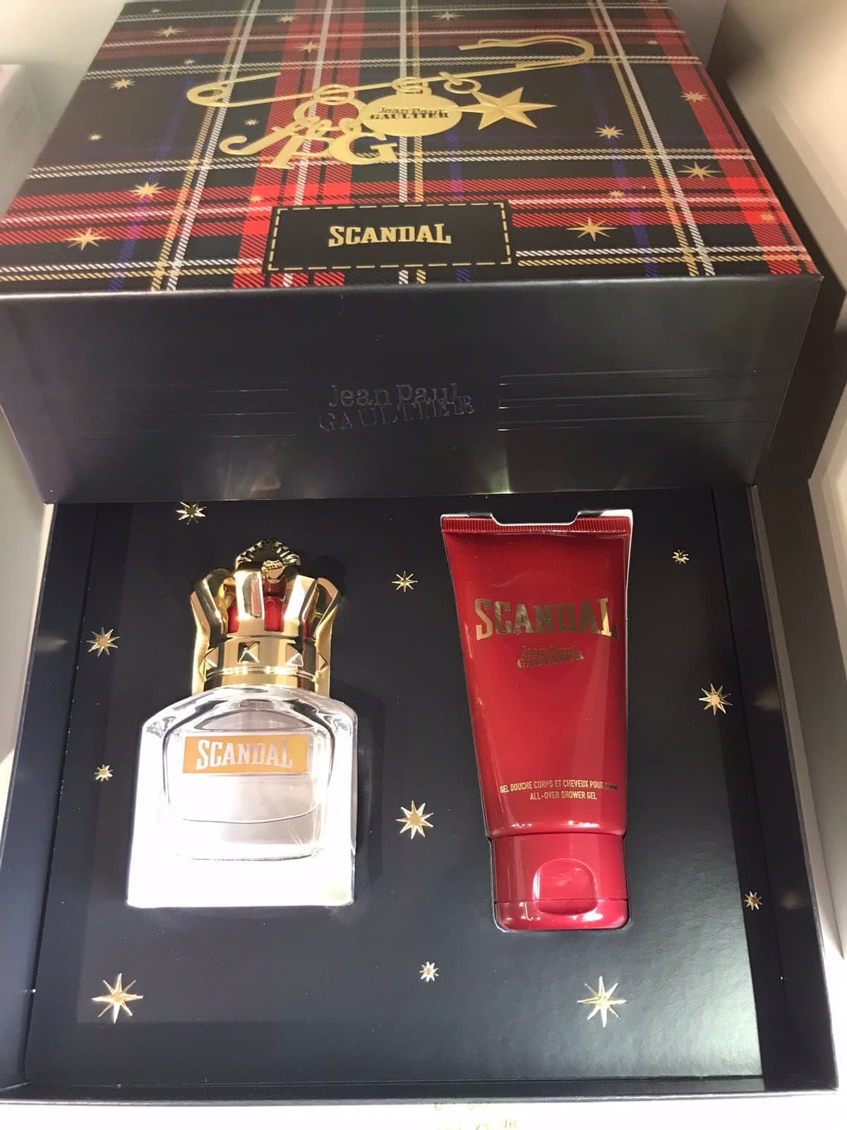 Подаръчен комплект Jean Paul Gaultier Scandal Pour Homme 50 ml + SG 75 ml