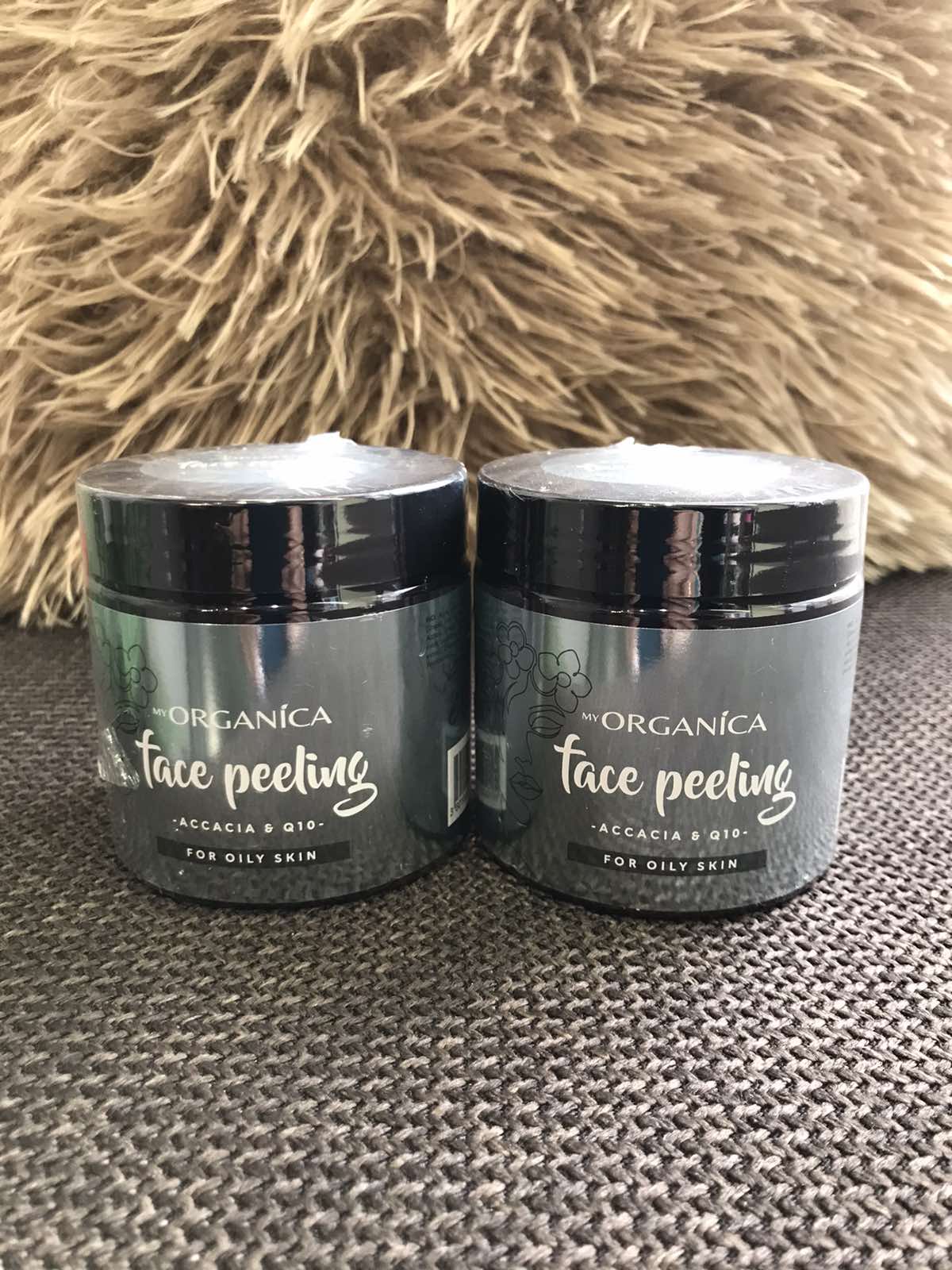 Пилинг за лице с акация и Q10 200 ml