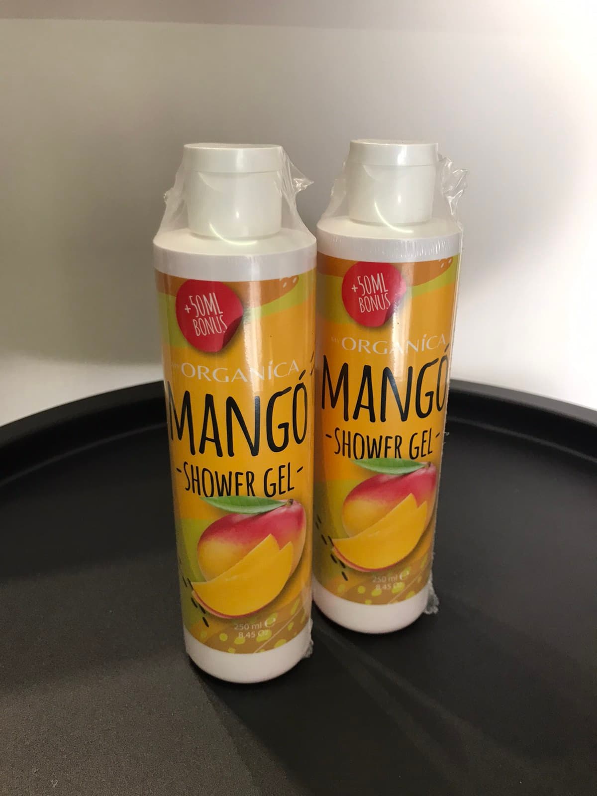 Душ гел с натурални масла и аромат на Манго 250 ml